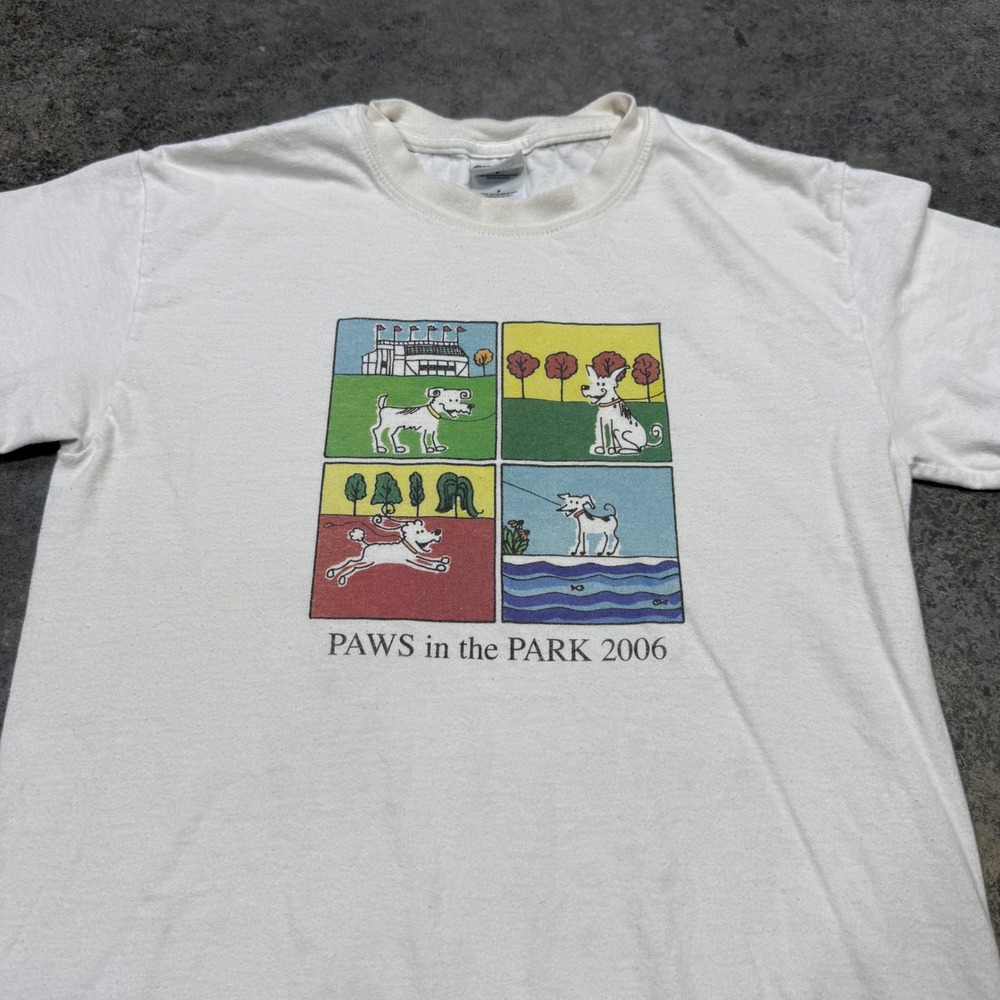 Early 2000s Gildan T Shirt Mens S White Paws in the Park 2006 Graphic Event Tee